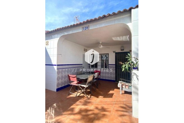 Z drugiej ręki - Szalet -
Torrevieja - La Siesta - El Salado - Torreta