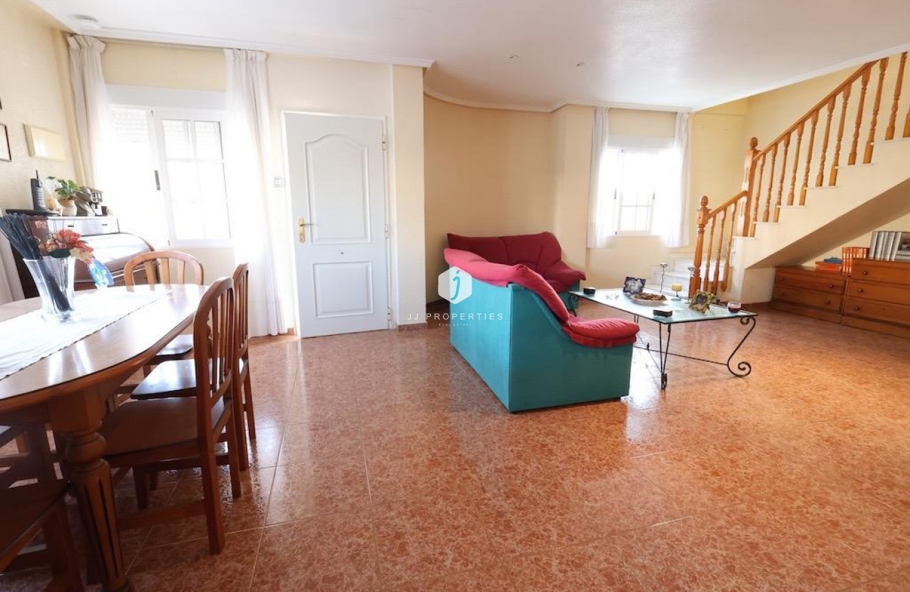 Resale - Villa -
Torrevieja - Costa Blanca