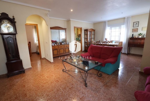 Resale - Villa -
Torrevieja - Costa Blanca