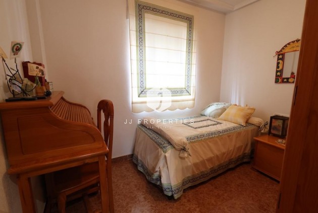 Resale - Villa -
Torrevieja - Costa Blanca