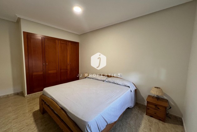 Resale - Villa -
Dolores - Cmno. Escorredor