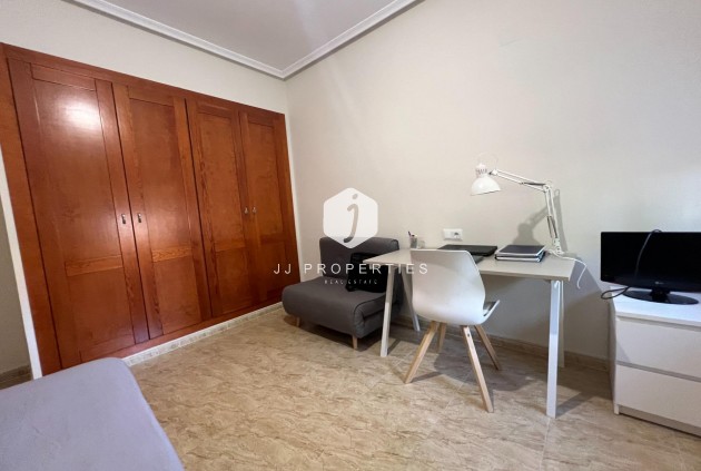 Resale - Villa -
Dolores - Cmno. Escorredor