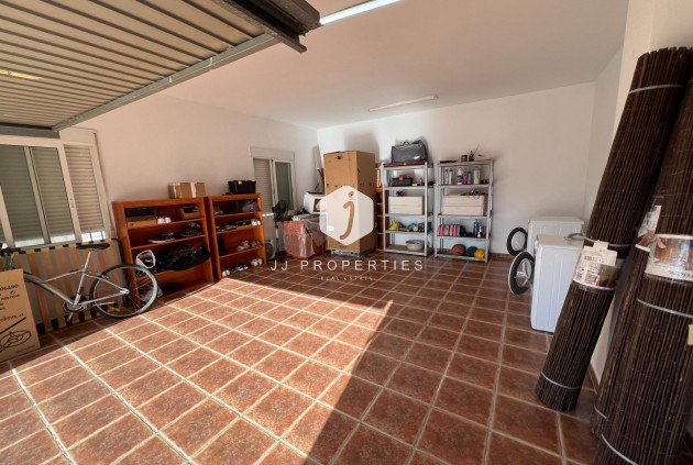 Resale - Villa -
Dolores - Cmno. Escorredor