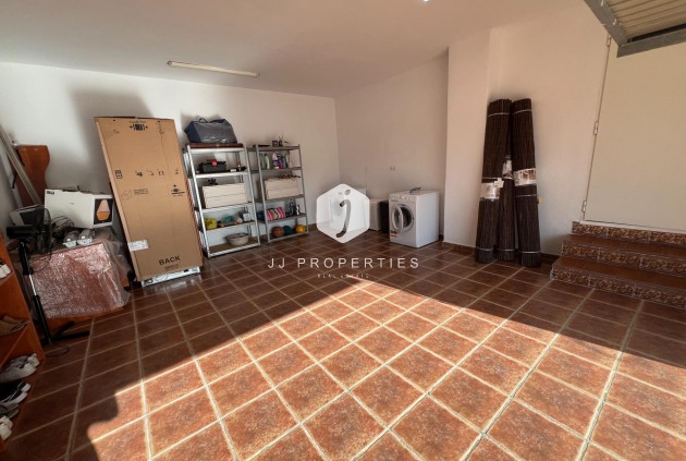 Resale - Villa -
Dolores - Cmno. Escorredor