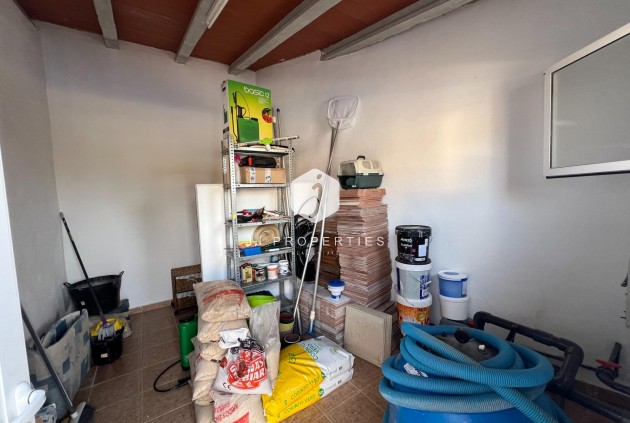 Resale - Villa -
Dolores - Cmno. Escorredor