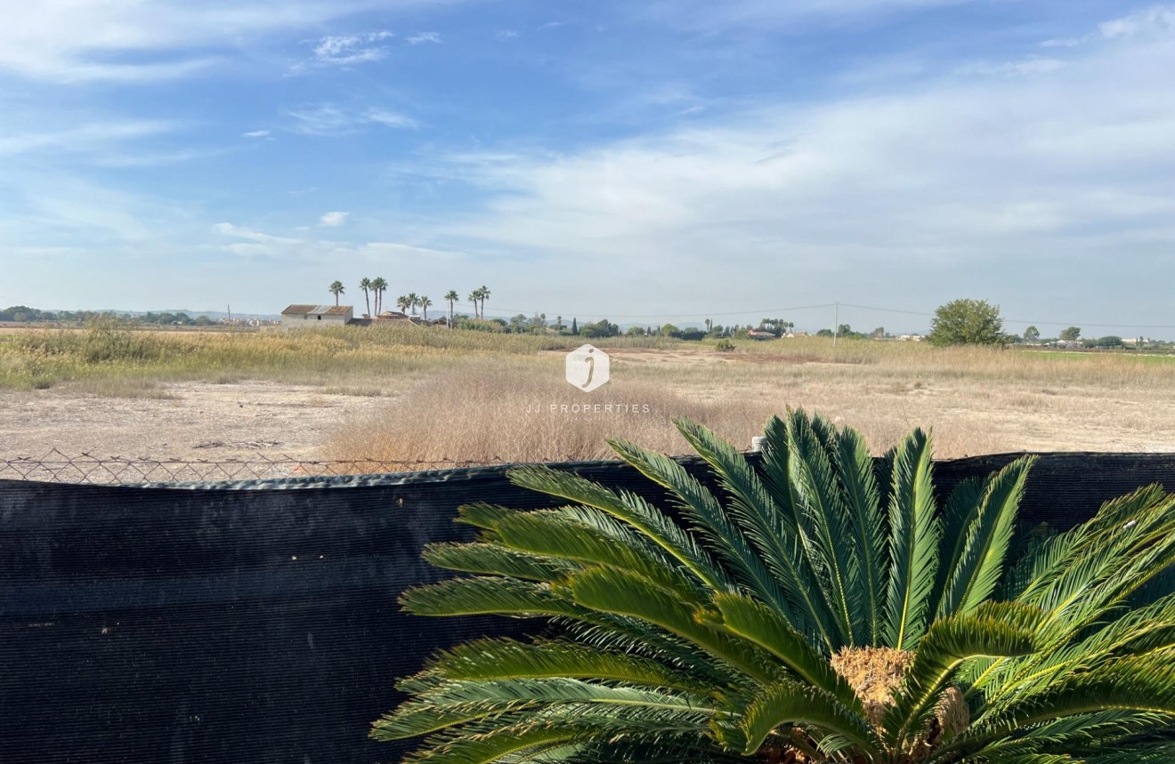 Resale - Villa -
Dolores - Cmno. Escorredor