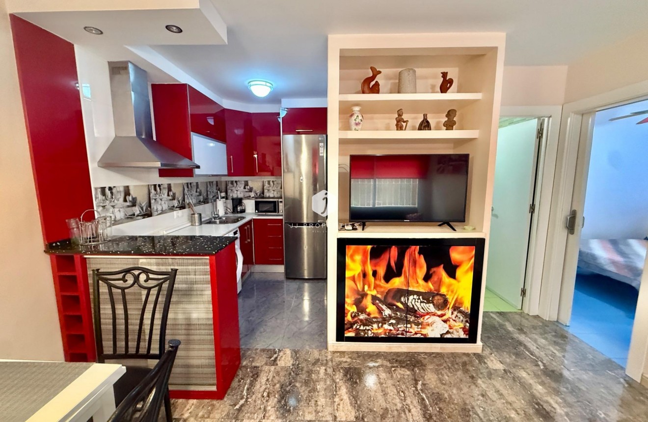 Resale - Chalet -
Torrevieja - Carrefour