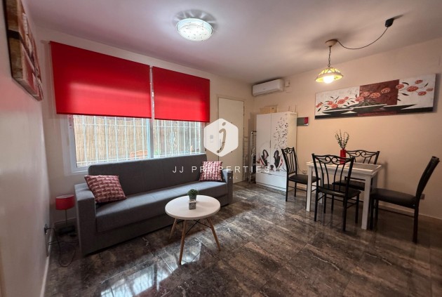 Resale - Chalet -
Torrevieja - Carrefour