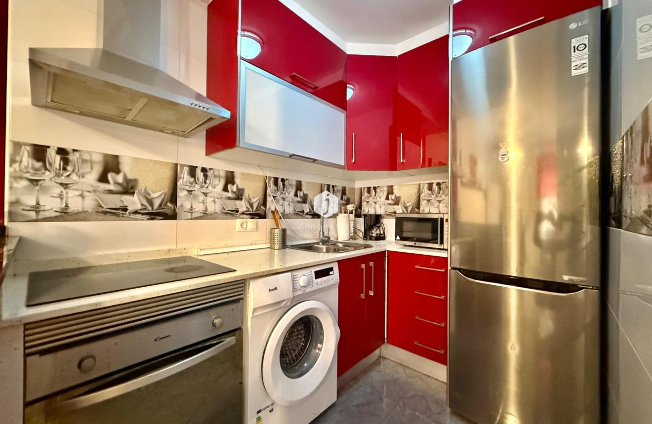 Resale - Chalet -
Torrevieja - Carrefour