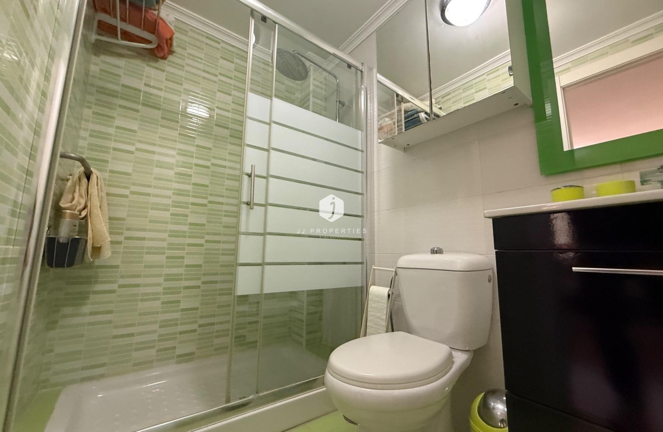 Resale - Chalet -
Torrevieja - Carrefour