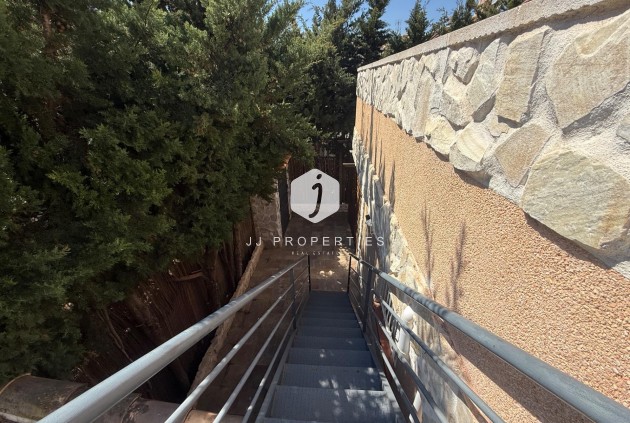 Resale - Chalet -
Torrevieja - Carrefour