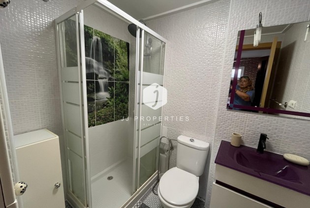 Resale - Chalet -
Torrevieja - Carrefour