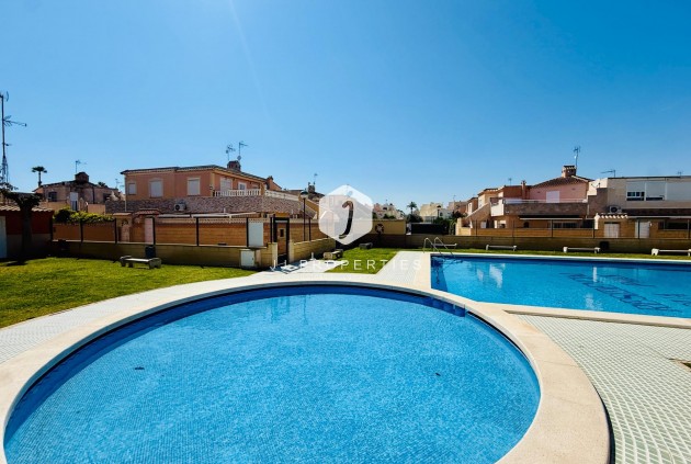 Resale - Chalet -
Torrevieja - Carrefour