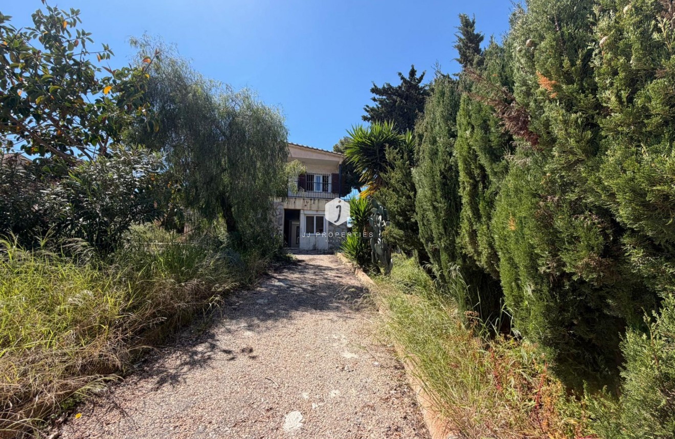 Resale - Villa -
Torrevieja - Los Balcones - Los Altos del Edén