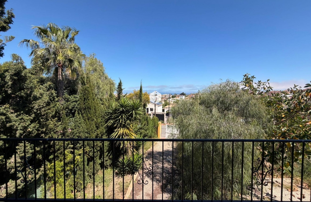 Resale - Villa -
Torrevieja - Los Balcones - Los Altos del Edén