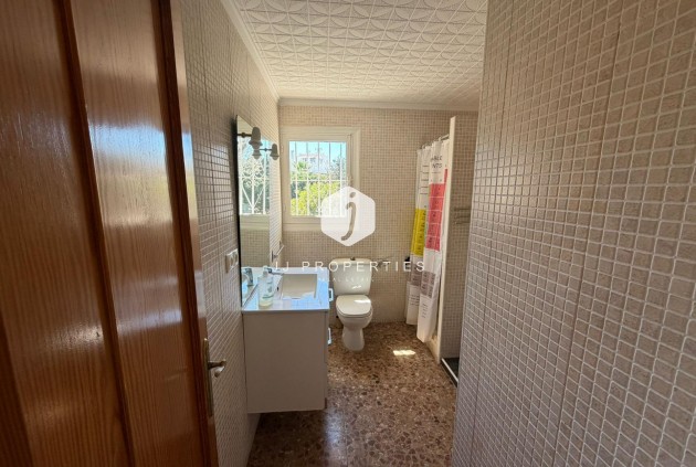 Resale - Villa -
Torrevieja - Los Balcones - Los Altos del Edén