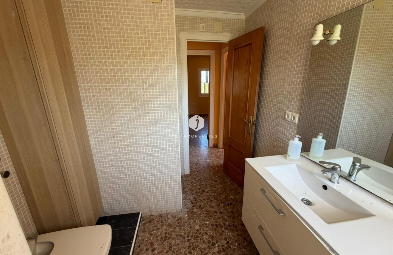 Resale - Villa -
Torrevieja - Los Balcones - Los Altos del Edén