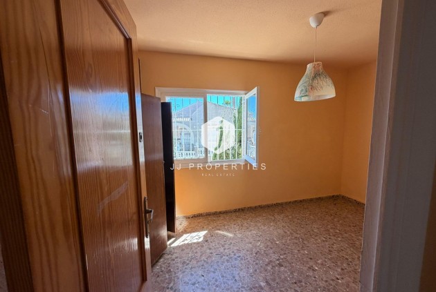 Resale - Villa -
Torrevieja - Los Balcones - Los Altos del Edén