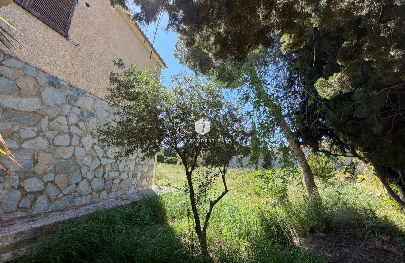 Resale - Villa -
Torrevieja - Los Balcones - Los Altos del Edén