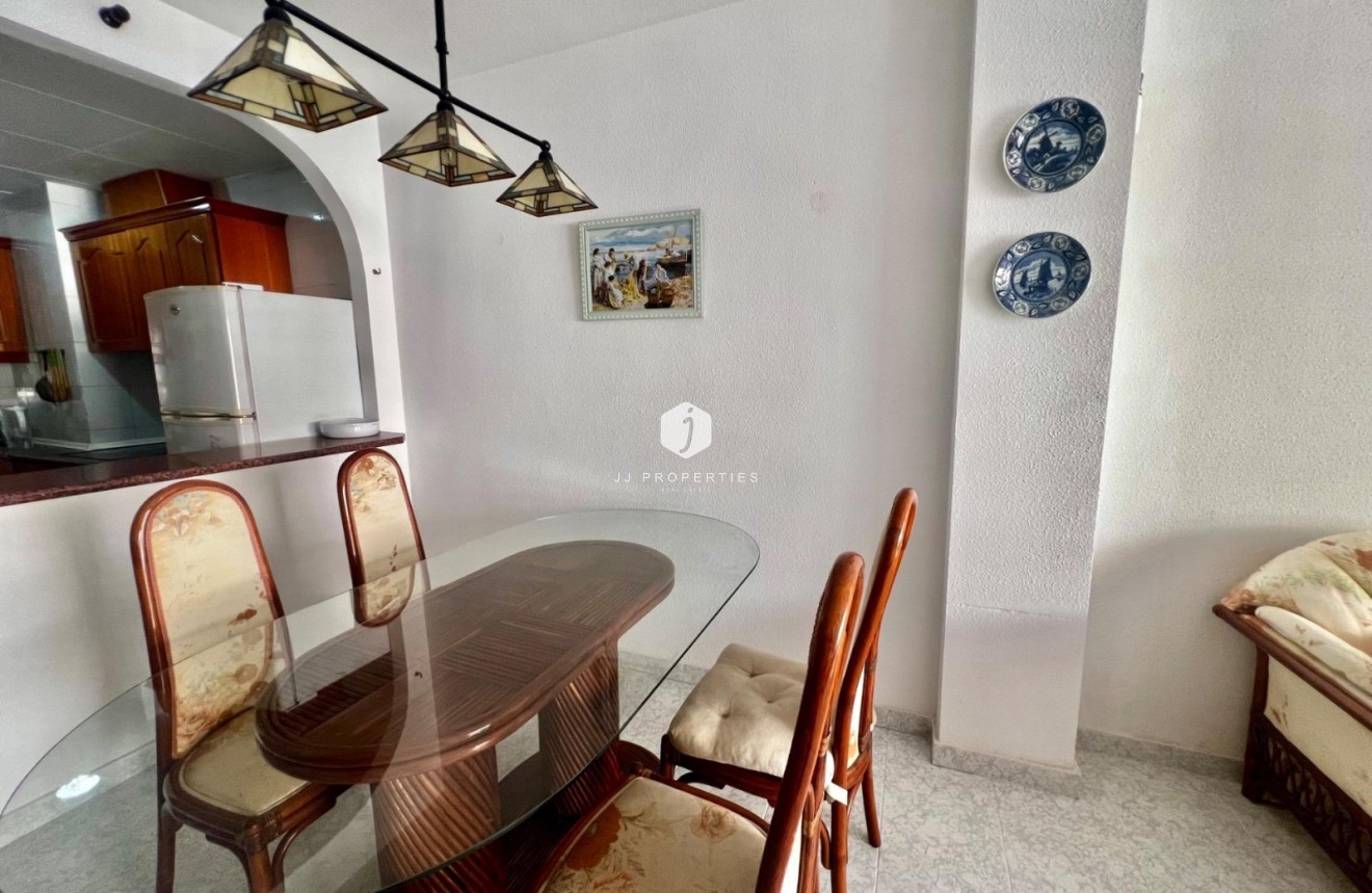 Long Term Rental - Apartment / flat -
Torrevieja - Playa del cura