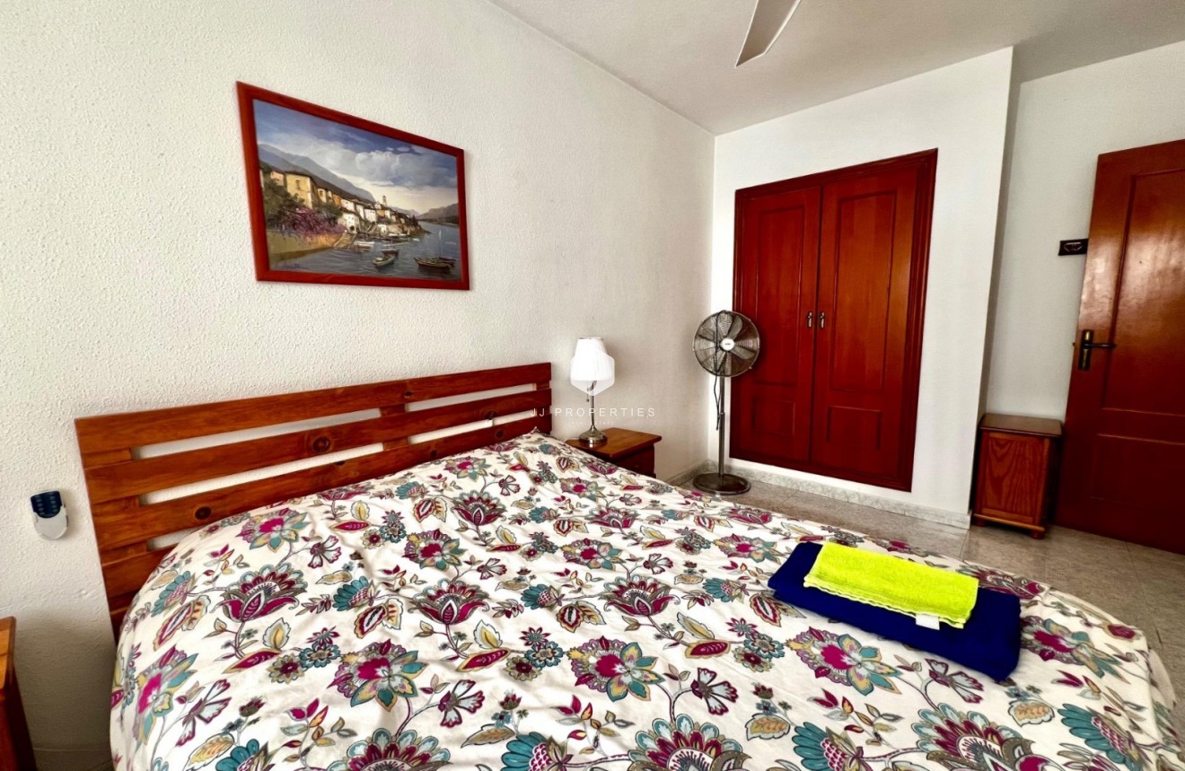 Long Term Rental - Apartment / flat -
Torrevieja - Playa del cura