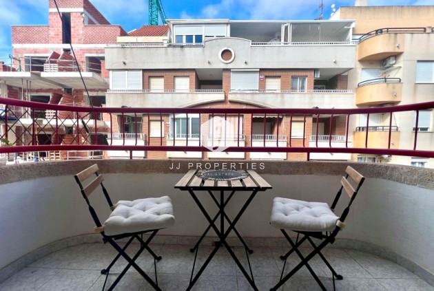 Long Term Rental - Apartment / flat -
Torrevieja - Playa del cura