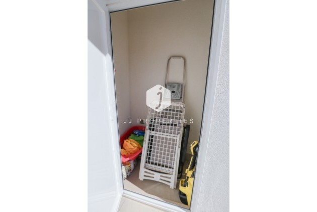 Resale - Villa -
Daya Vieja