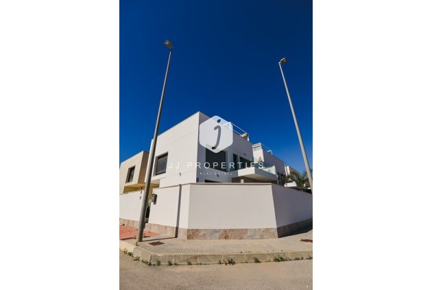 Resale - Villa -
Daya Vieja