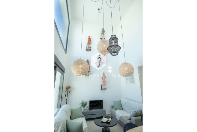 Resale - Villa -
Daya Vieja