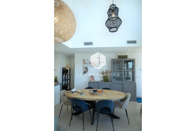 Resale - Villa -
Daya Vieja