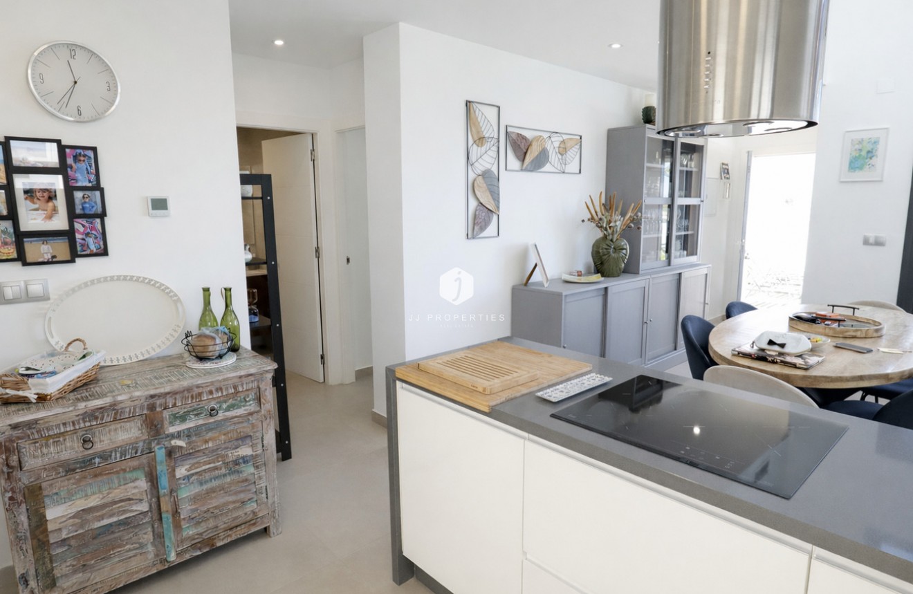 Resale - Villa -
Daya Vieja