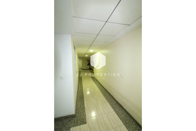 Resale - Apartment / flat -
Torrevieja - Centro