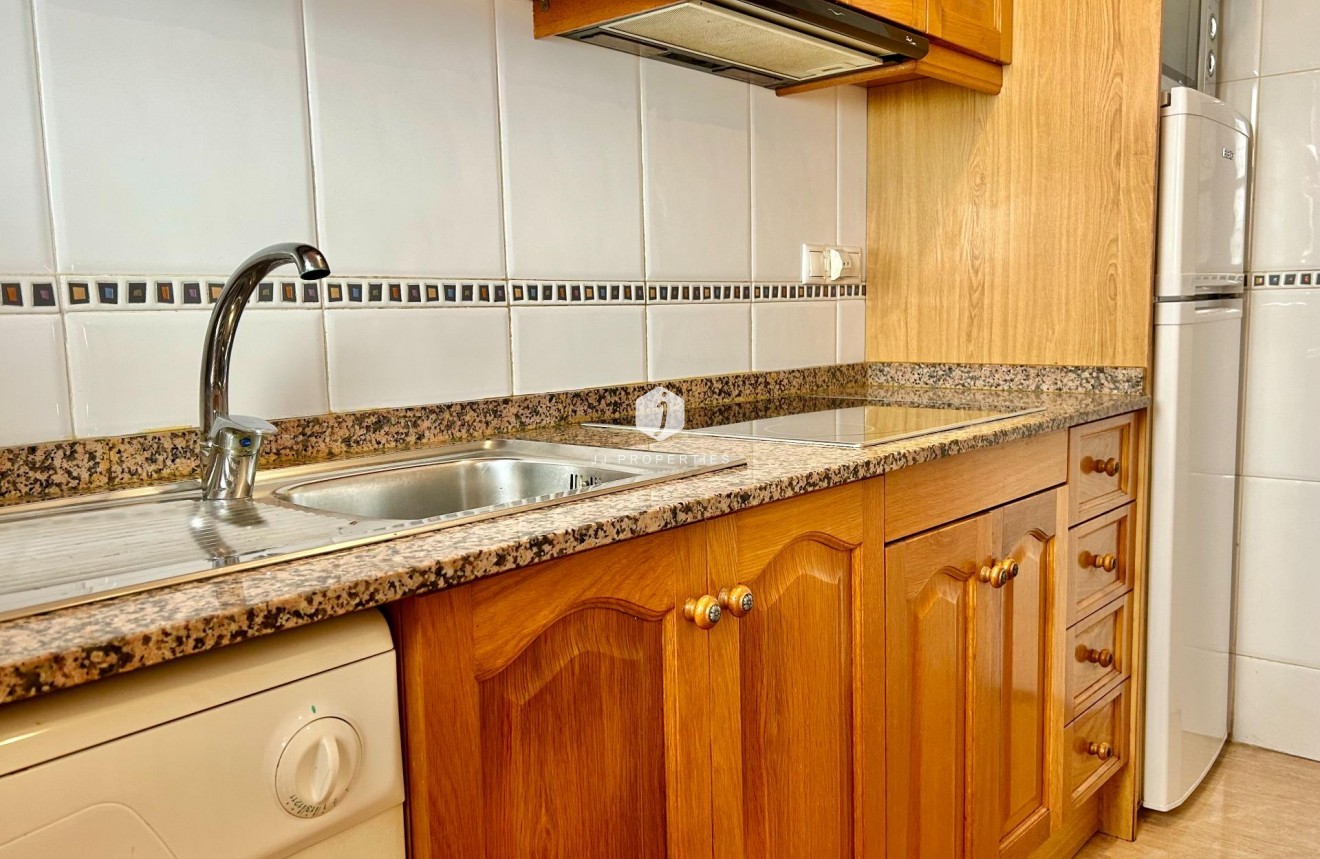 Tweedehands - Appartement / flat -
Torrevieja - Centro