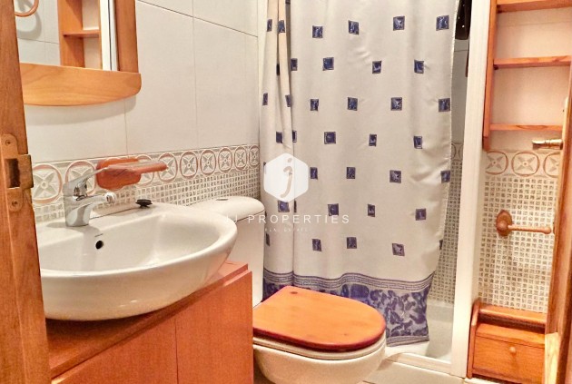 Tweedehands - Appartement / flat -
Torrevieja - Centro