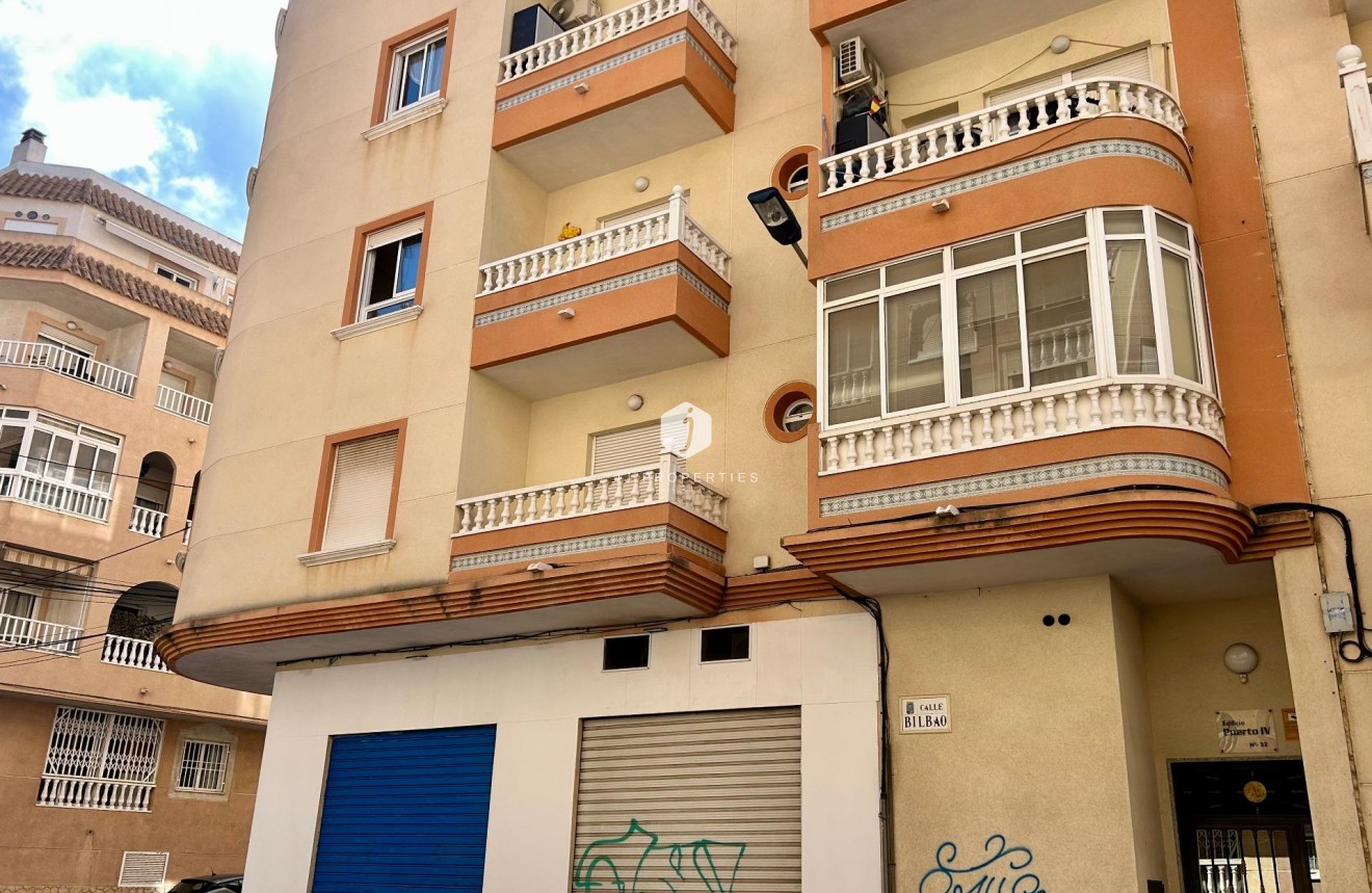 Tweedehands - Appartement / flat -
Torrevieja - Centro