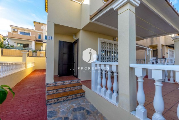 Segunda mano - Villa -
Orihuela Costa - Costa Blanca