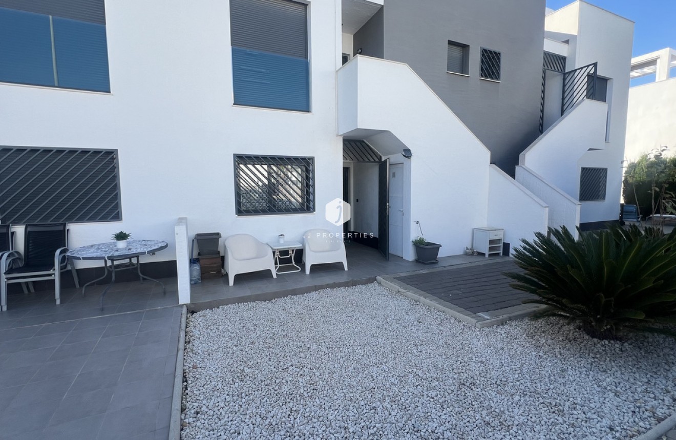 Resale - Apartment / flat -
La Zenia - Costa Blanca