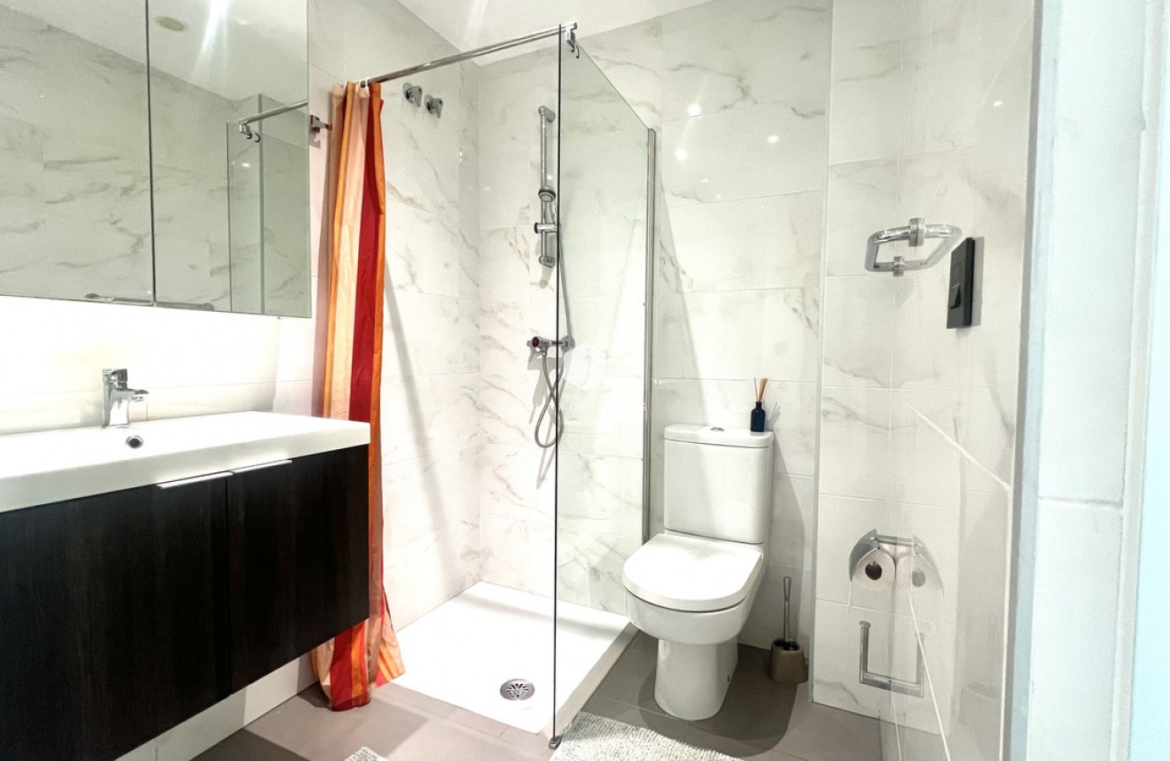 Resale - Apartment / flat -
La Zenia - Costa Blanca