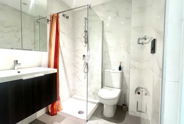 Resale - Apartment / flat -
La Zenia - Costa Blanca