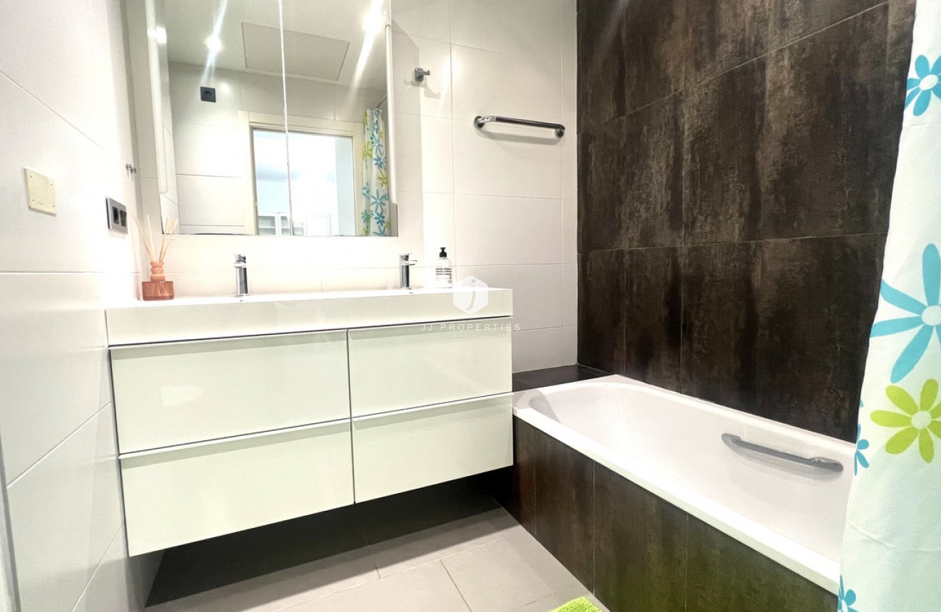 Resale - Apartment / flat -
La Zenia - Costa Blanca