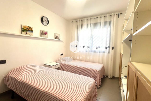 Resale - Apartment / flat -
La Zenia - Costa Blanca