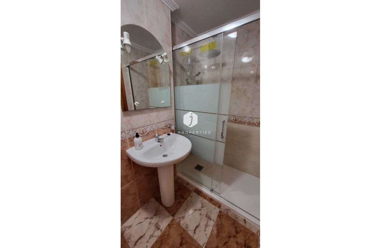 Resale - Apartment / flat -
Cabo Roig - Costa Blanca