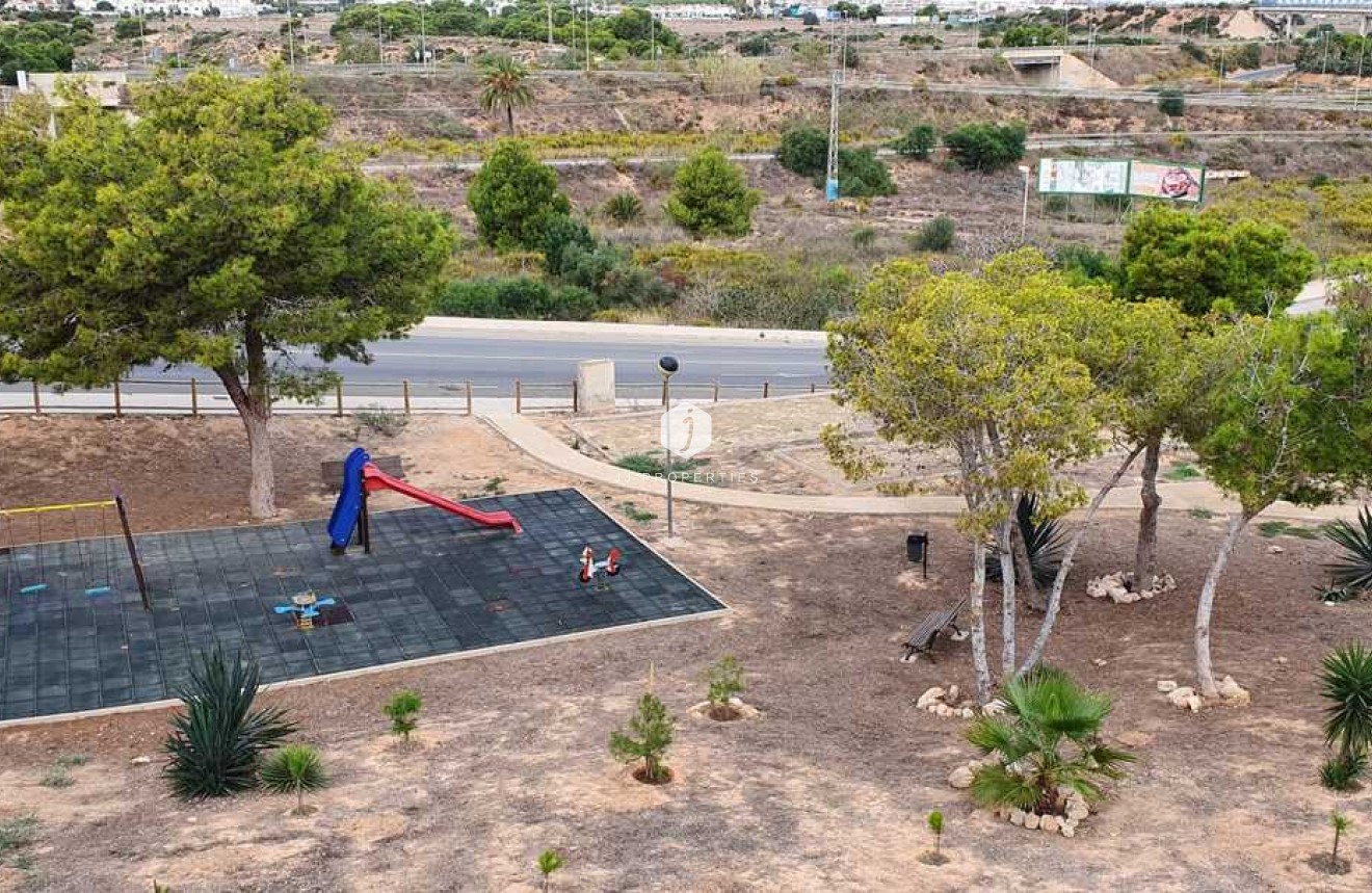 Resale - Apartment / flat -
Cabo Roig - Costa Blanca