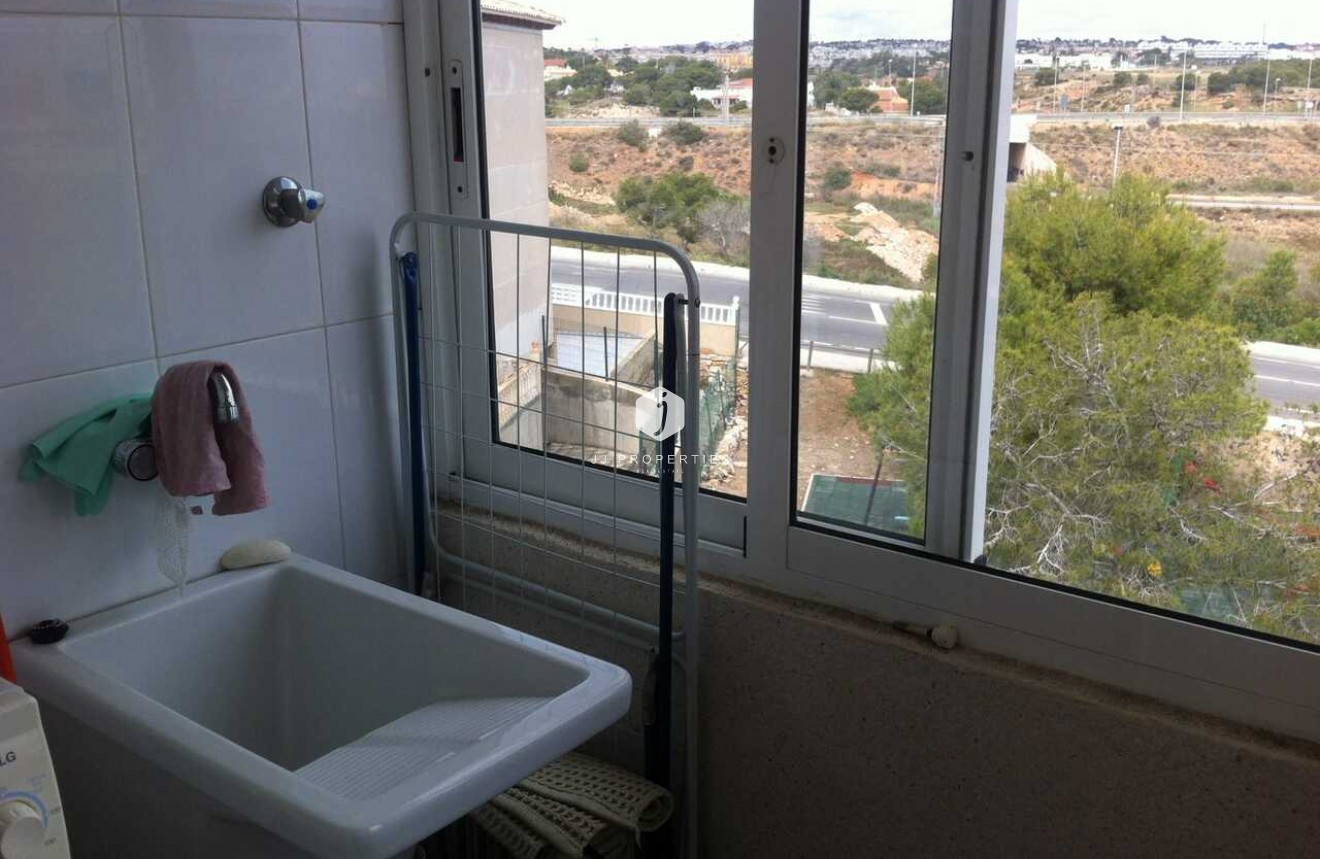 Resale - Apartment / flat -
Cabo Roig - Costa Blanca