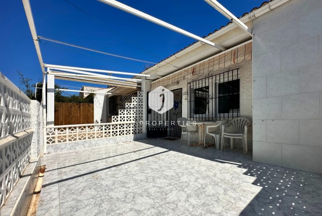 Resale - Chalet -
Guardamar del Segura - Costa Blanca