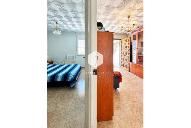 Resale - Chalet -
Guardamar del Segura - Costa Blanca