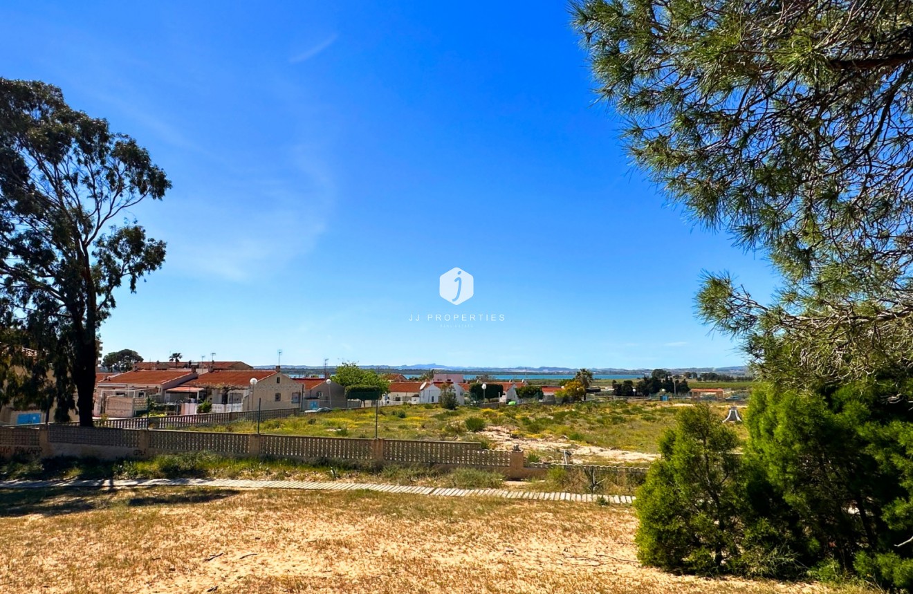 Resale - Chalet -
Guardamar del Segura - Costa Blanca