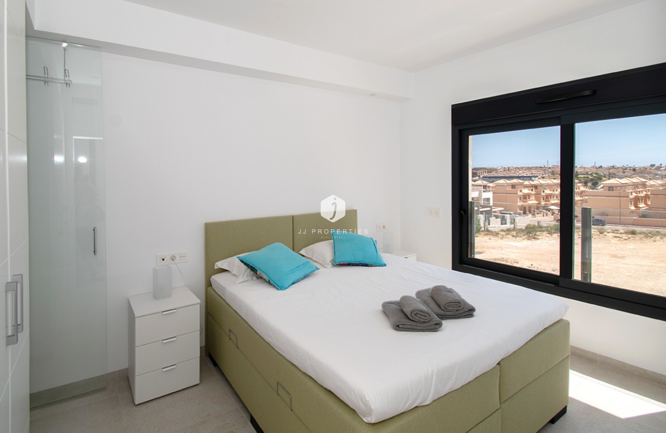 Resale - Chalet -
Orihuela Costa - pau26