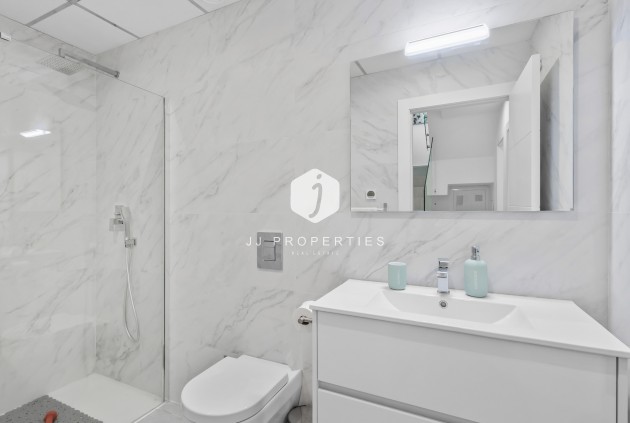 Resale - Villa -
Algorfa - Inland