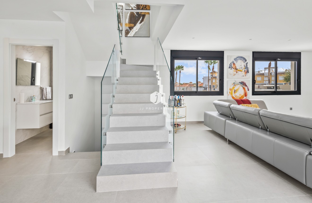 Resale - Villa -
Algorfa - Inland